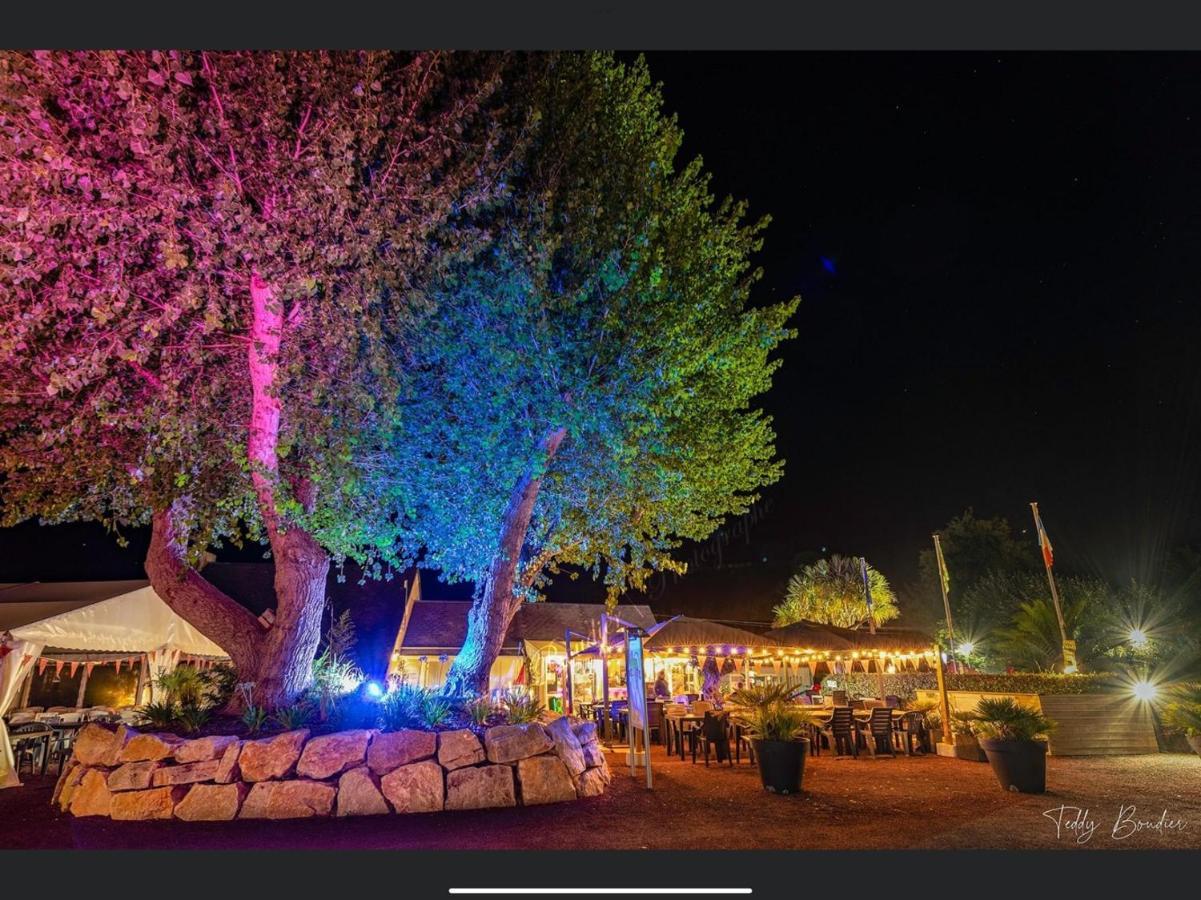Camping Les Carolins Saint-Lo-d'Ourville Esterno foto