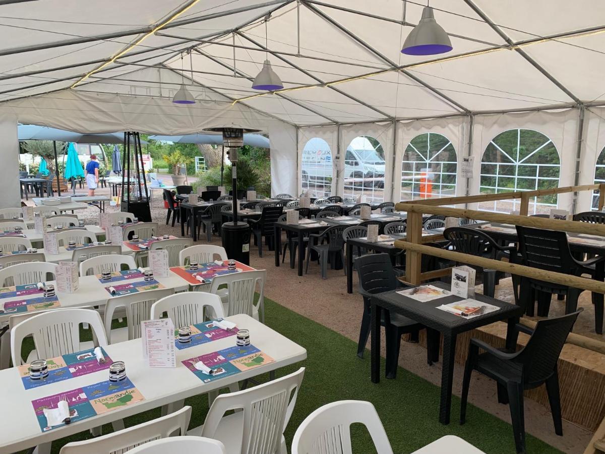 Camping Les Carolins Saint-Lo-d'Ourville Esterno foto