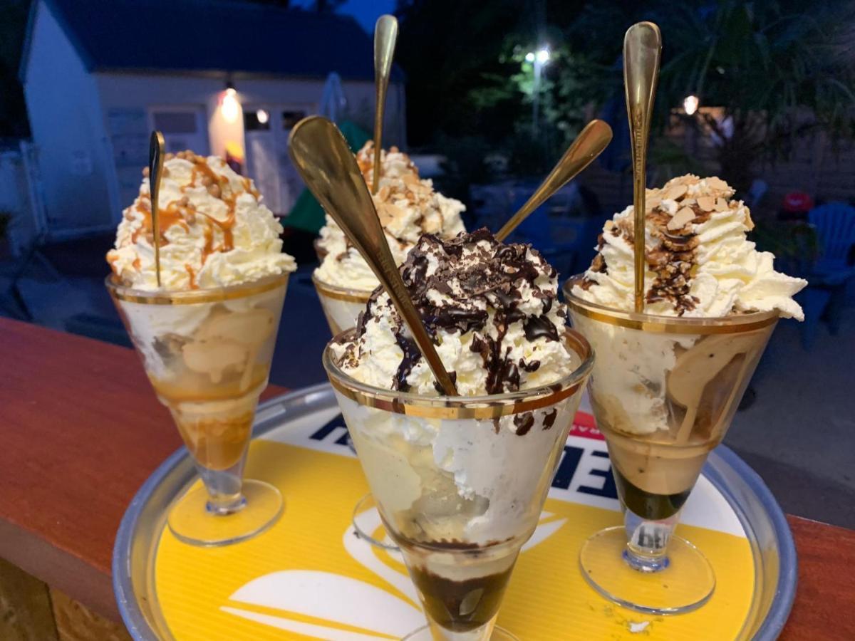 Camping Les Carolins Saint-Lo-d'Ourville Esterno foto